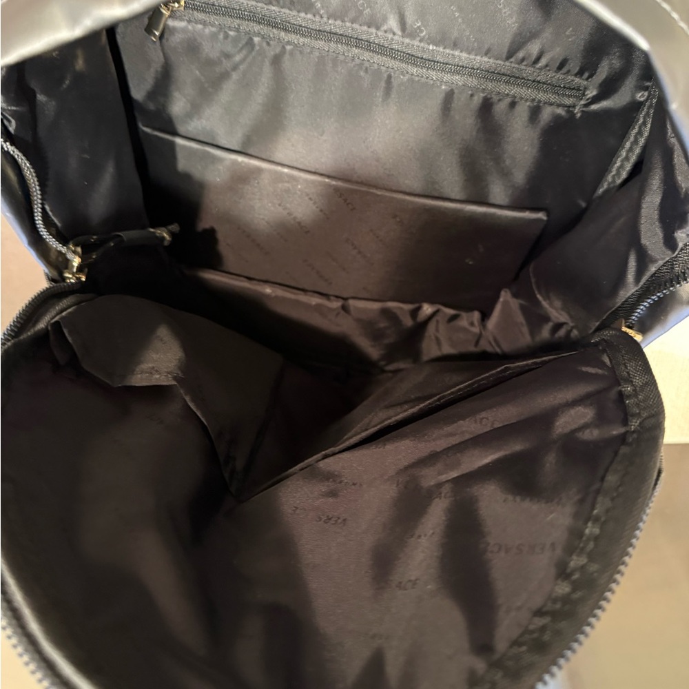 Versace backpack - Picture 3 of 3